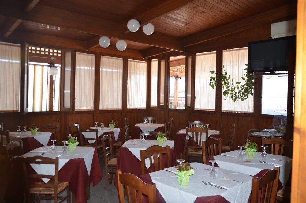 Motel Boston Silvi Marina Εξωτερικό φωτογραφία